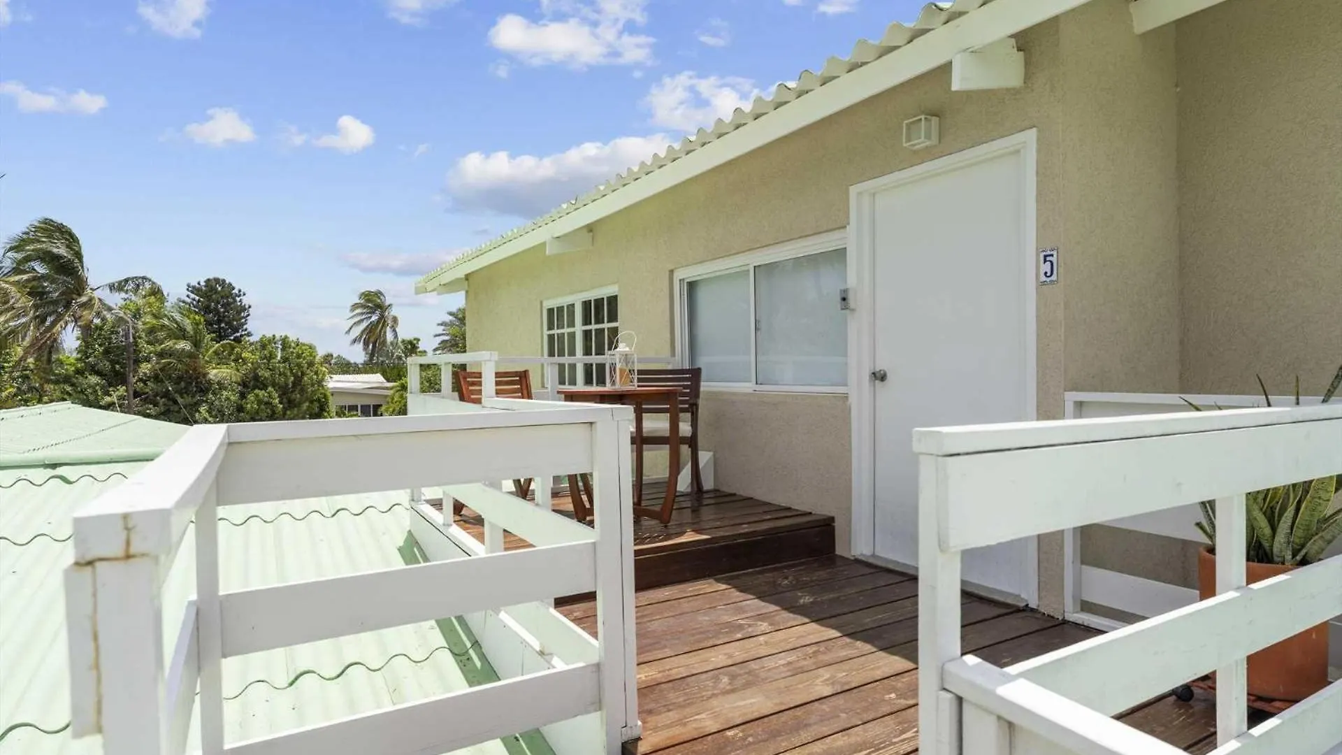 Wlr5 - Studio Near Palm Beach - White Lotus Retreat 0*,  Aruba