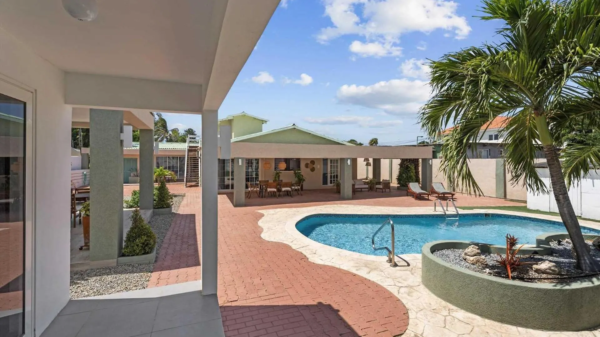 Wlr5 - Studio Near Palm Beach - White Lotus Retreat 0*,